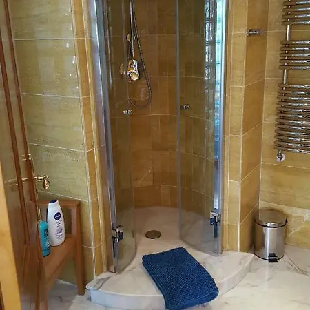 Suites Aan De Singel 3*