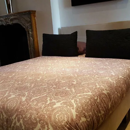 Suites Aan De Singel By Vera Bed & Breakfast